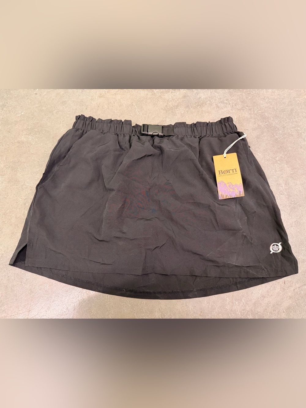 Born outdoor black skirt sz xl nwt